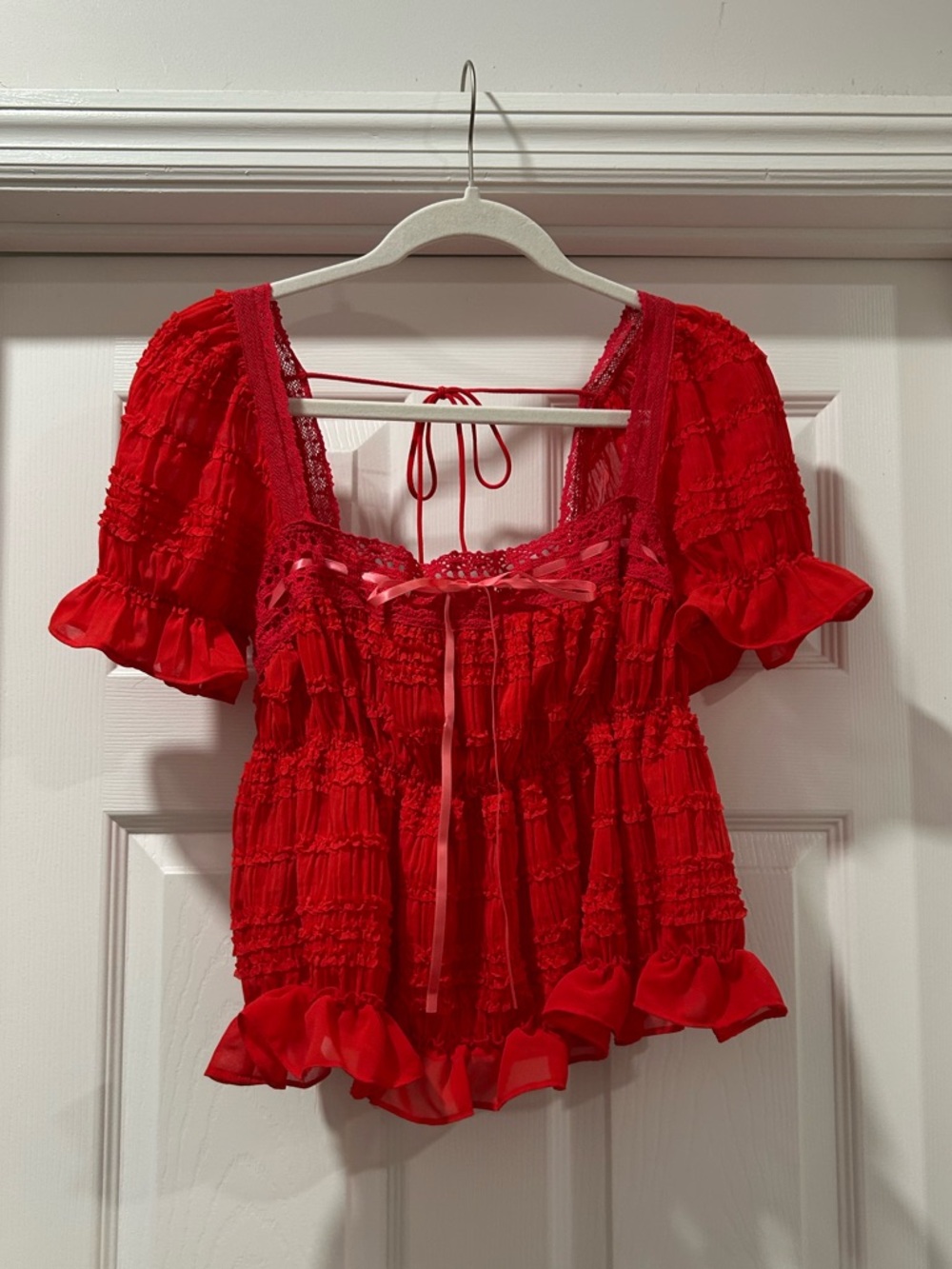 Urban Outfitters Kimchi Blue Serenade Ruffle Puff Sleeve Babydoll Blouse Size XS - Picture 3 of 6